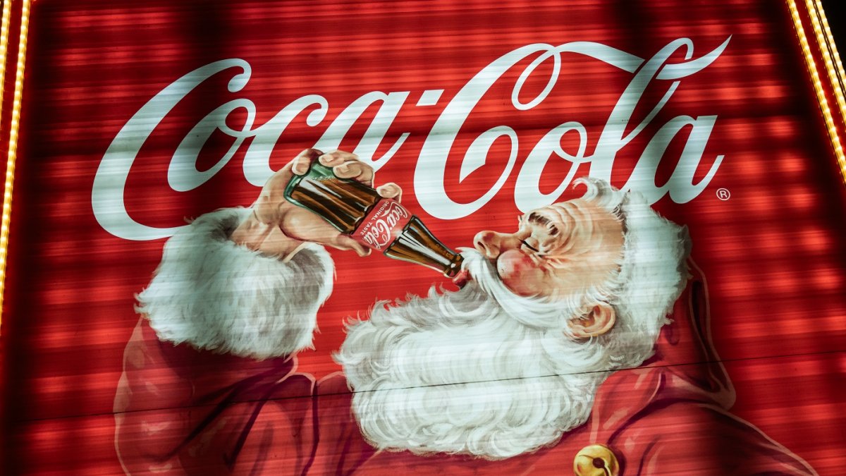 Coca-Cola vánoční kamion zahájil svoji trasu u Westfieldu Černý Most (10.12.2025)