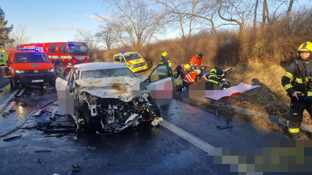 Na Benešovsku se stala vážná dopravní nehoda. (28.12.2025)