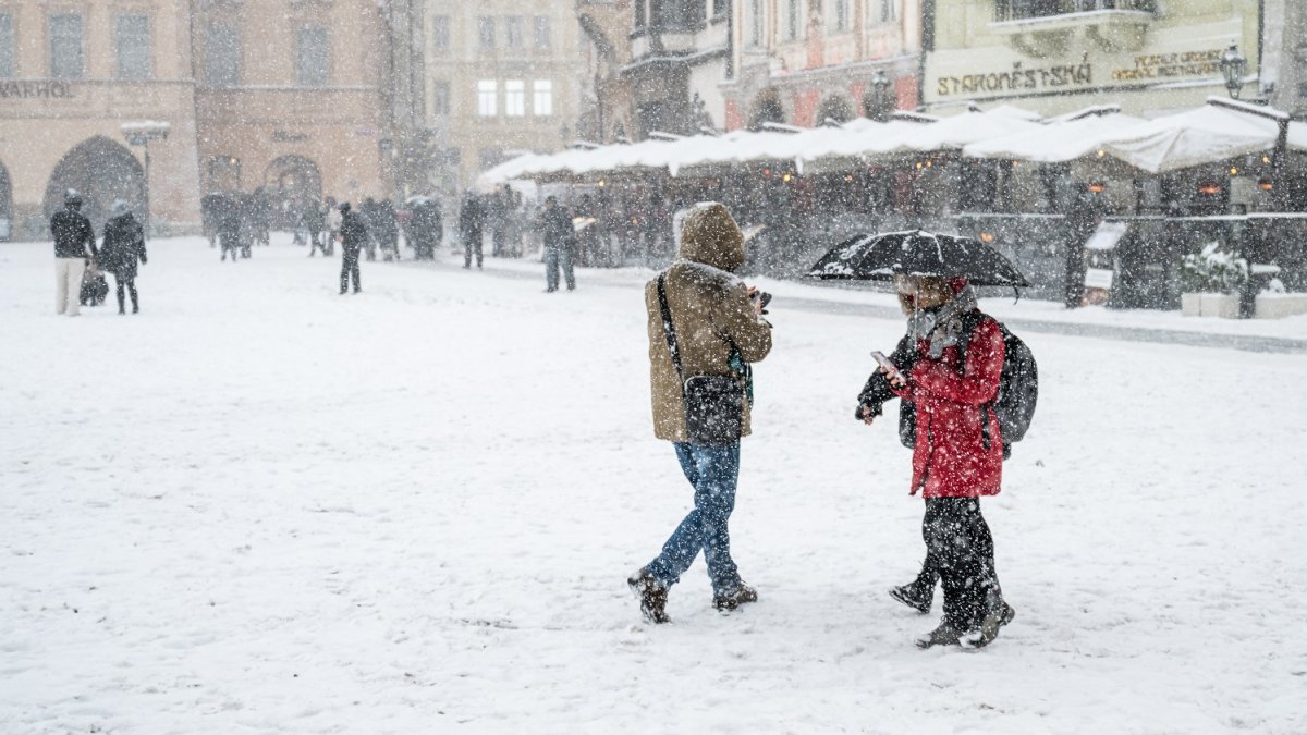 Sníh zasypal Prahu