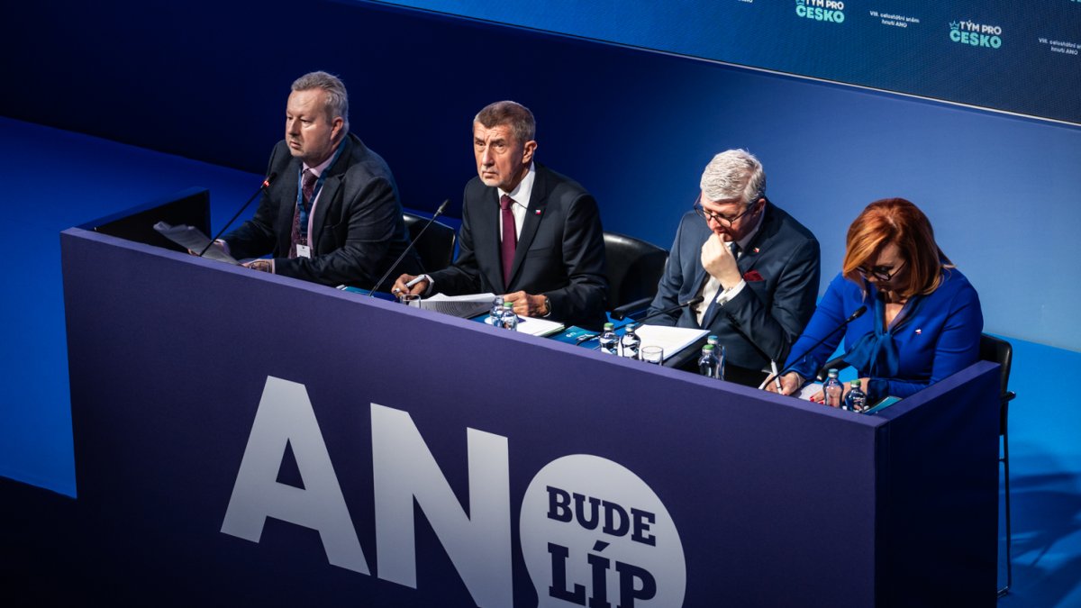 ANO si na sněmu volí vedení. (24.1.2026)