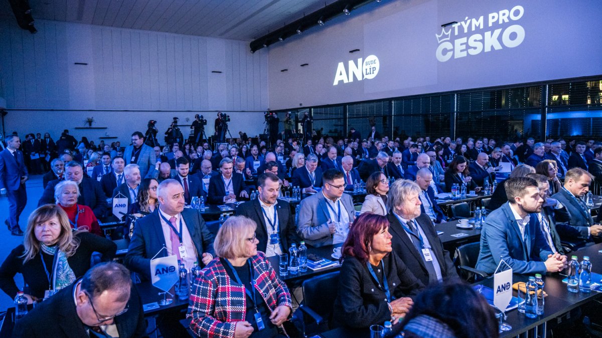 ANO si na sněmu volí vedení. (24.1.2026)