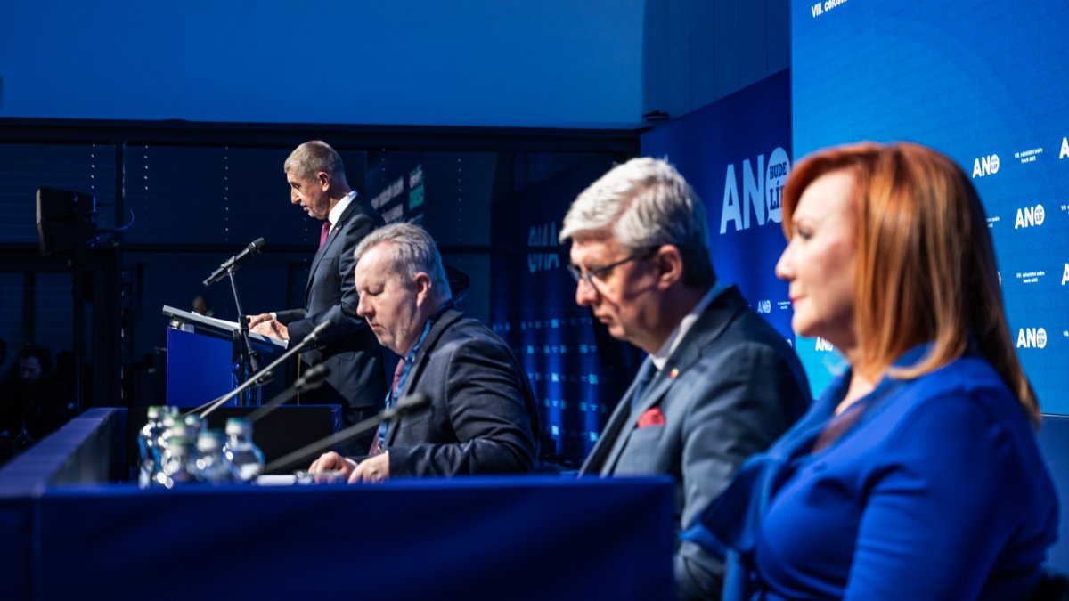 ANO si na sněmu volí vedení. (24.1.2026)