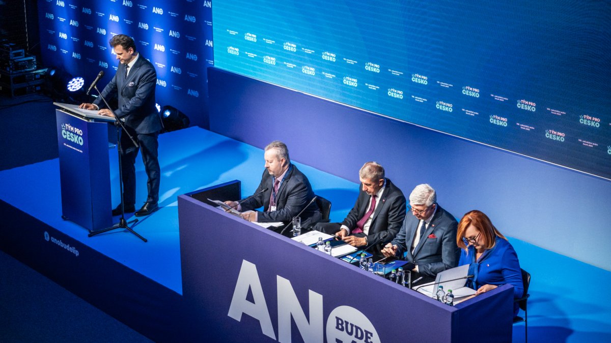 ANO si na sněmu volí vedení. (24.1.2026)
