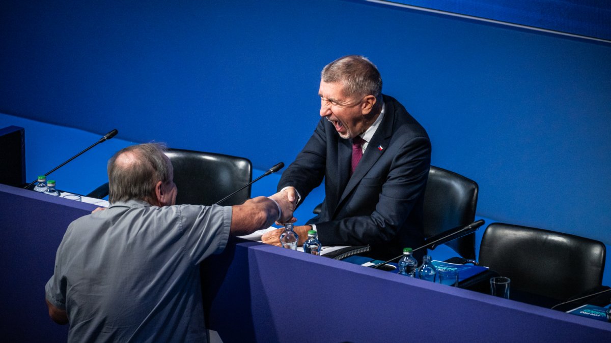 ANO si na sněmu volí vedení. (24.1.2026)