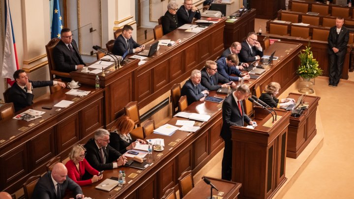Poslanecká sněmovna jedná o vyslovení nedůvěry vládě. (3.2.2026)