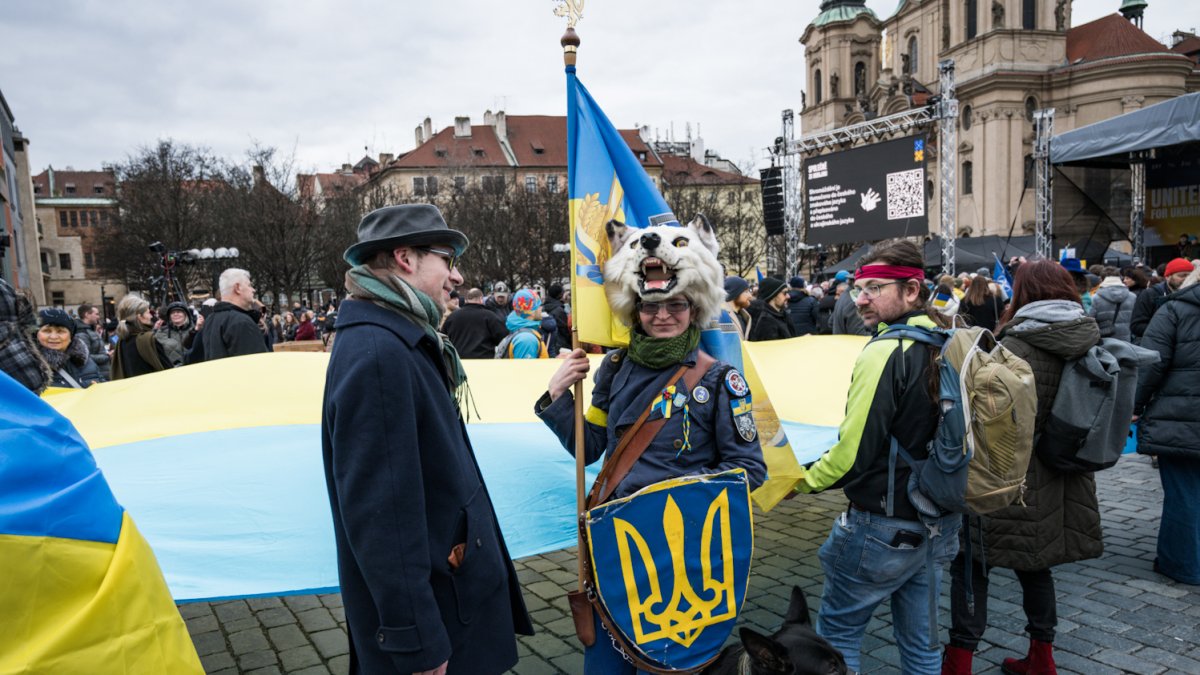 Na Staroměstském náměstí se koná demonstrace na podporu Ukrajiny. (21.2.2026)