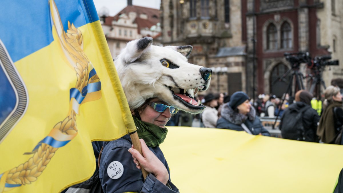 Na Staroměstském náměstí se koná demonstrace na podporu Ukrajiny. (21.2.2026)
