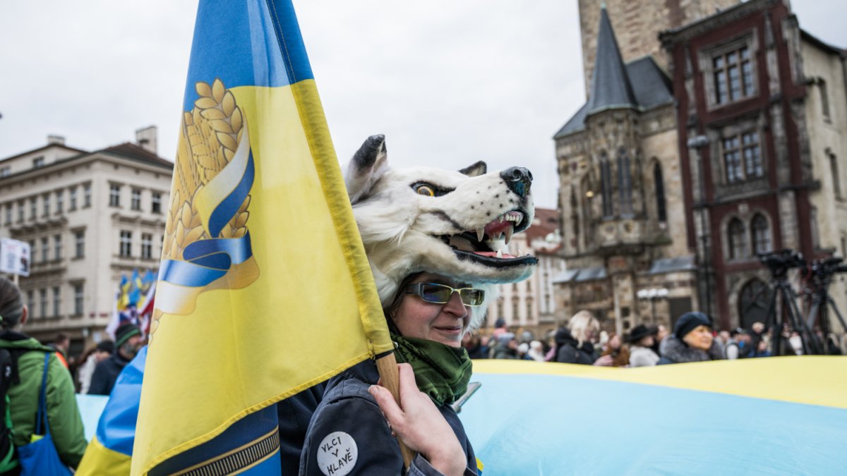 Na Staroměstském náměstí se koná demonstrace na podporu Ukrajiny. (21.2.2026)