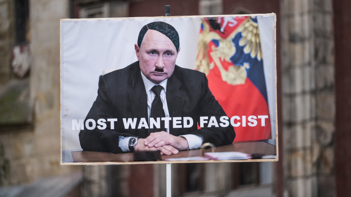 Na Staroměstském náměstí se koná demonstrace na podporu Ukrajiny. (21.2.2026)