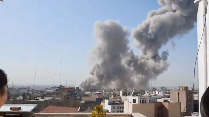 Izrael a Spojené státy zaútočily na Írán