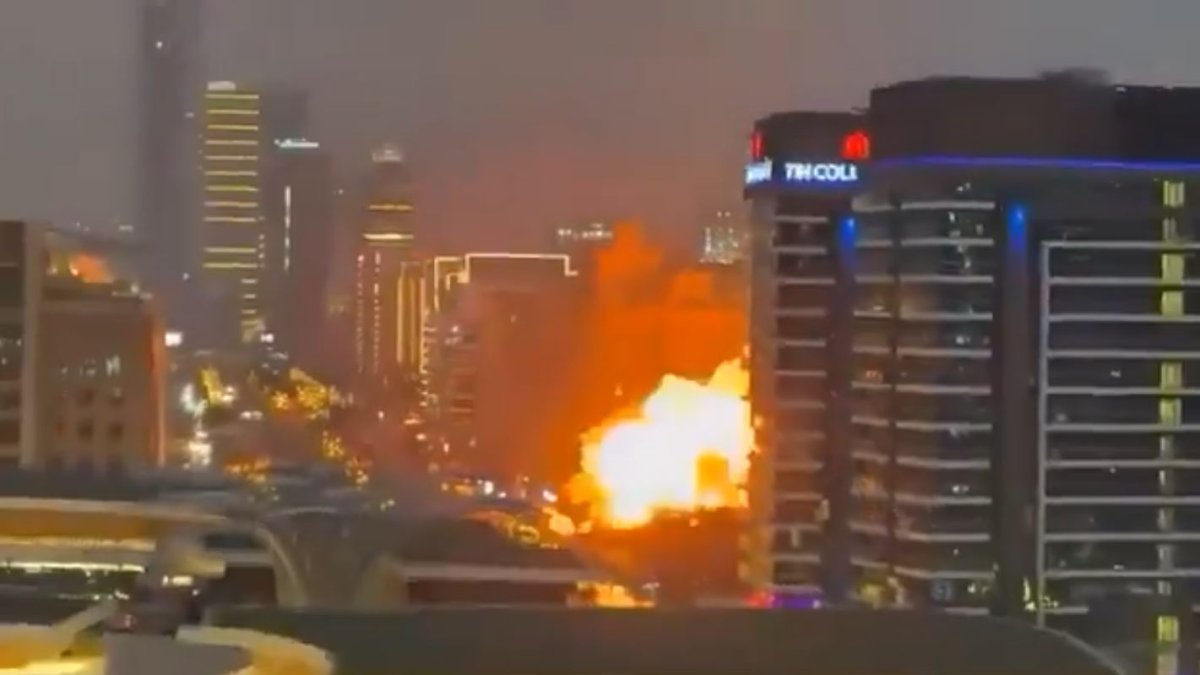 Íránská raketa zasáhla hotel v Dubaji