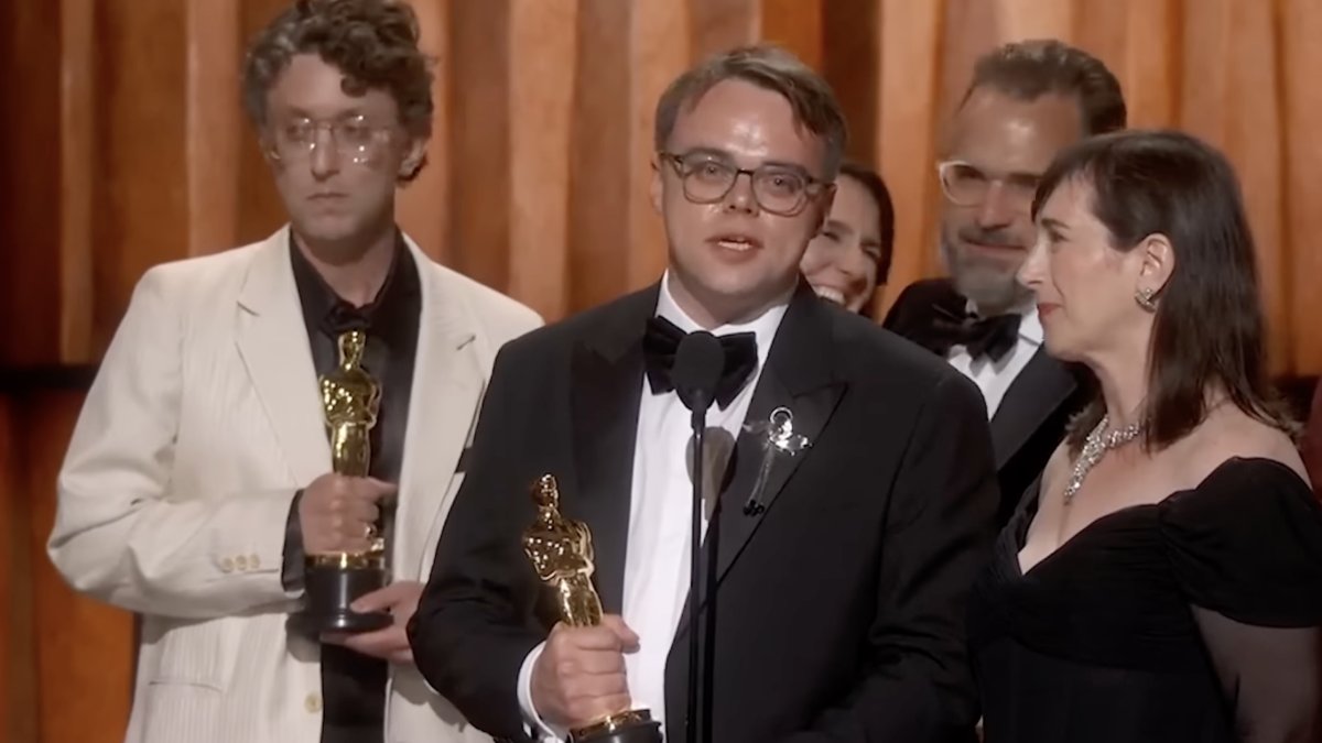 Pan Nikdo proti Putinovi vyhrál Oscara pro nejlepší celovečerní dokumentární film.