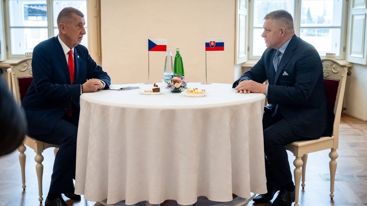 Andrej Babiš a Robert Fico obnovili jednání vlád. 
