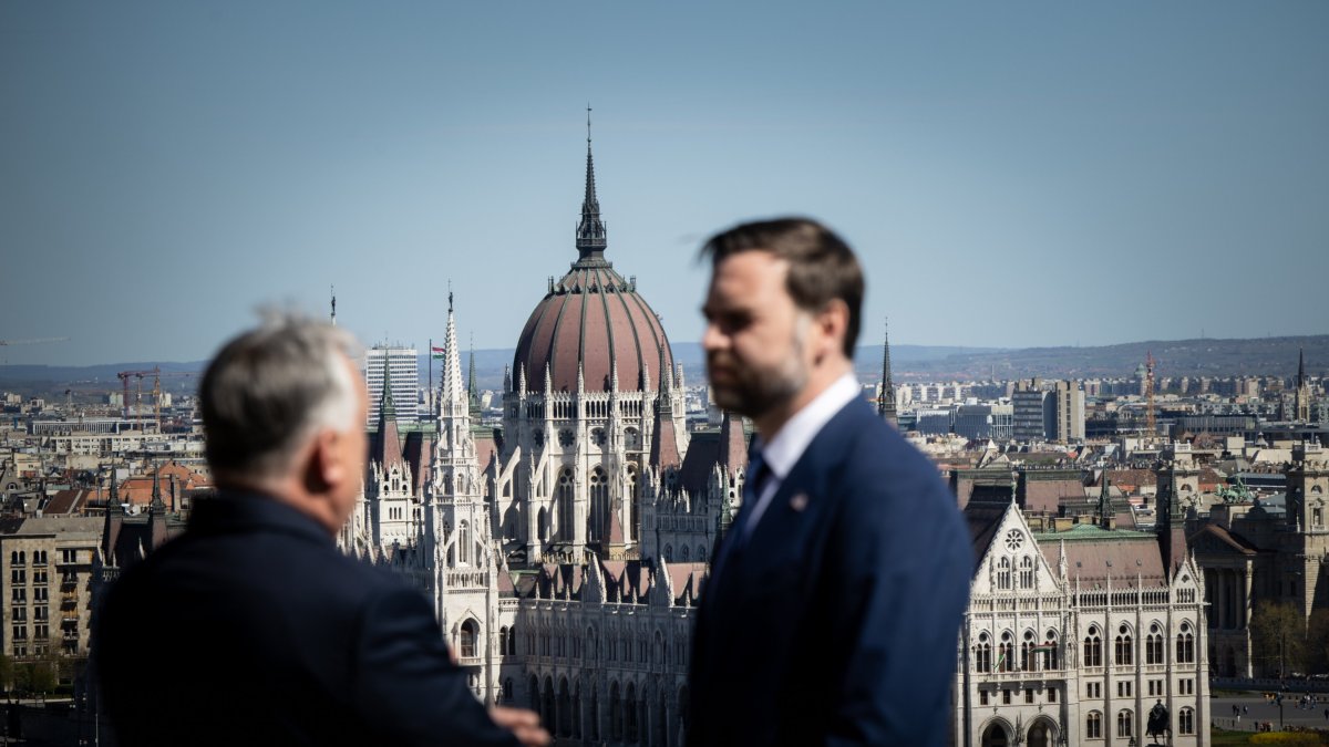  J. D. Vance a Viktor Orbán