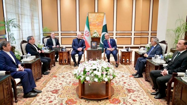 Íránská delegace v Pákistánu