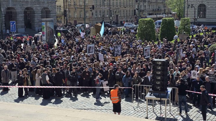 Demonstrace na podporu veřejnoprávních médií