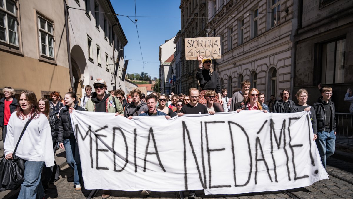 Demonstrace na podporu veřejnoprávních médií