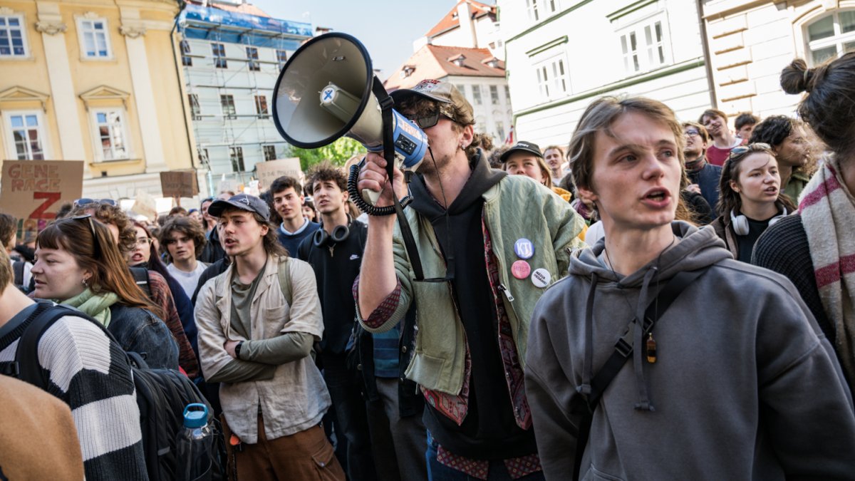 Demonstrace na podporu veřejnoprávních médií