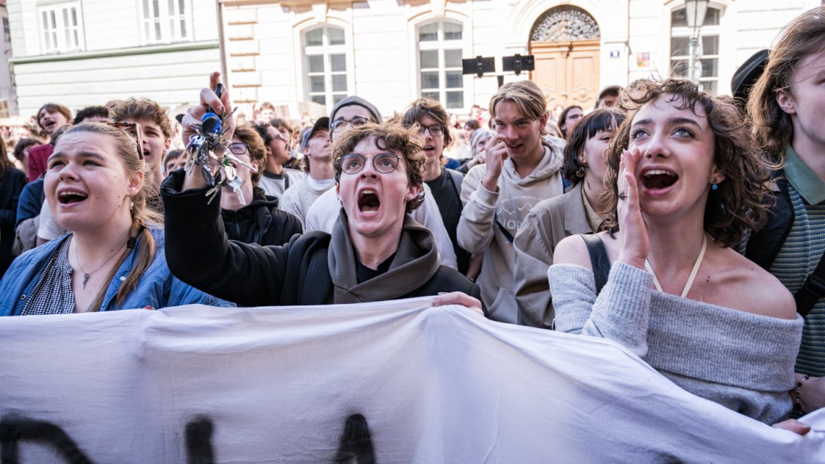 Demonstrace na podporu veřejnoprávních médií