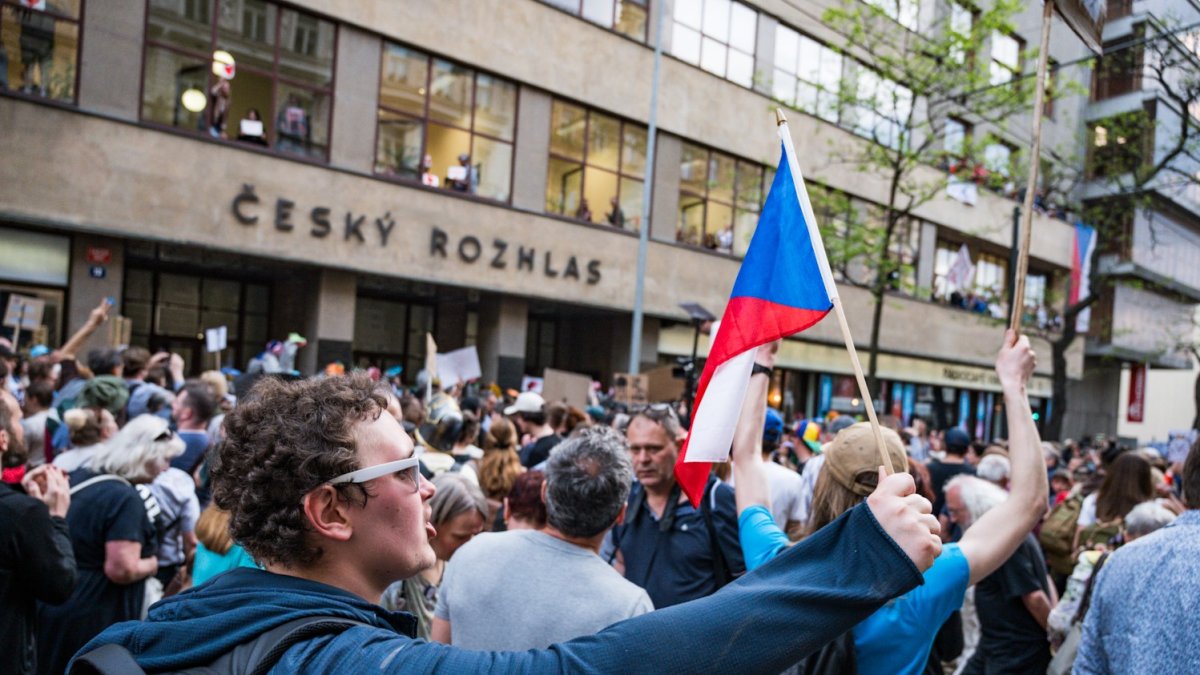 Akce s názvem „Ruce pryč od médií“