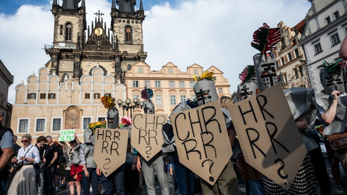 Akce s názvem „Ruce pryč od médií“