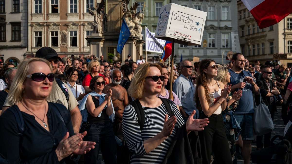 Akce s názvem „Ruce pryč od médií“