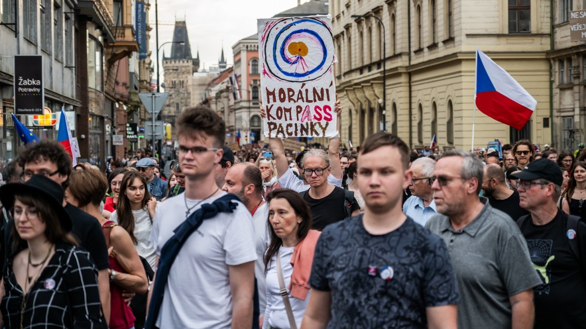Akce s názvem „Ruce pryč od médií“