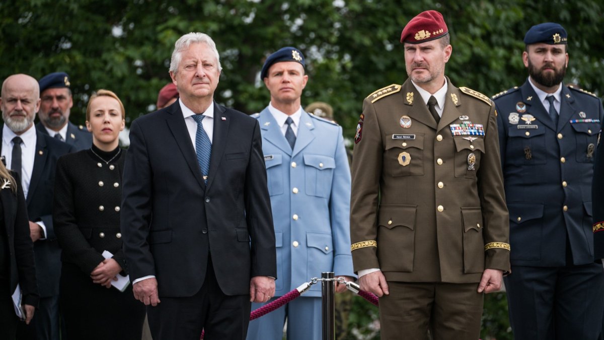 Připomínka konce II. světové války na pražském Vítkově