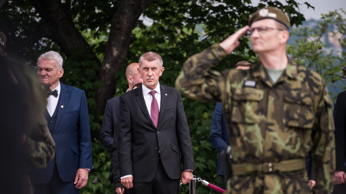 Připomínka konce II. světové války na pražském Vítkově