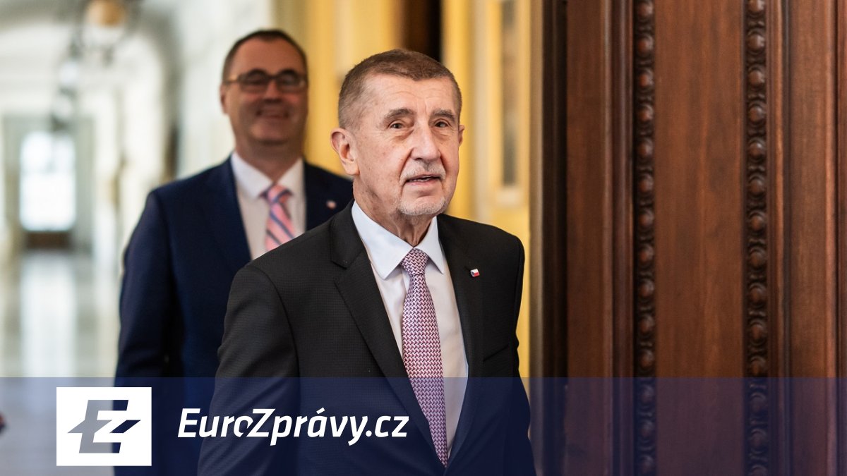 Úřad vlády vstoupil do historicky první stávky. Babiše to prý mrzí