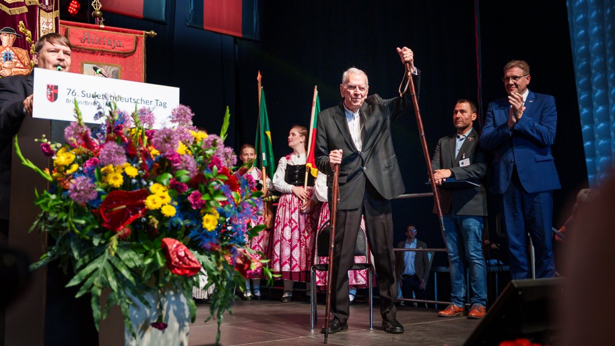 Hlavní shromáždění sudetoněmeckého sjezdu v Brně
