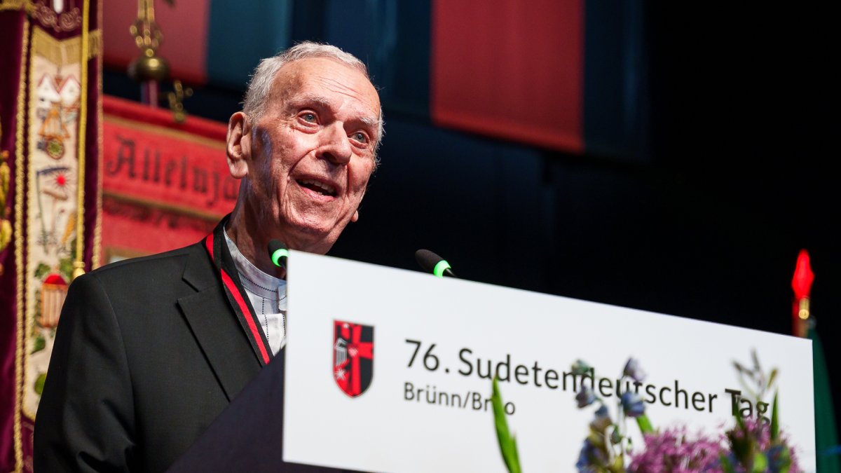 Hlavní shromáždění sudetoněmeckého sjezdu v Brně