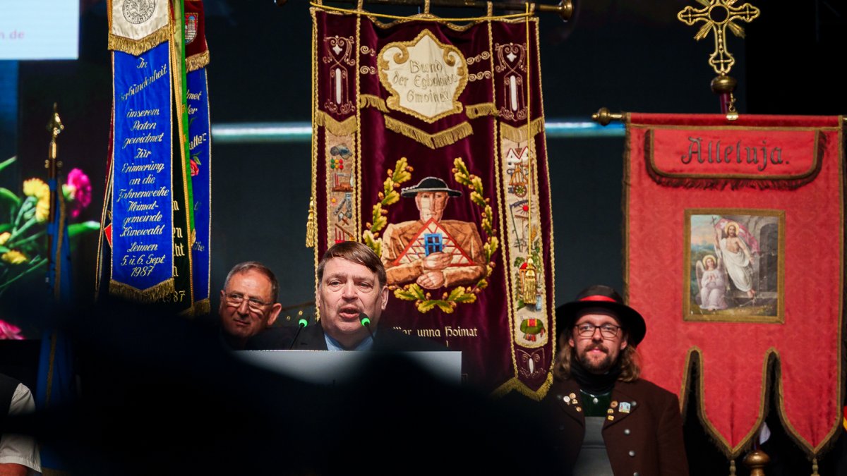 Hlavní shromáždění sudetoněmeckého sjezdu v Brně
