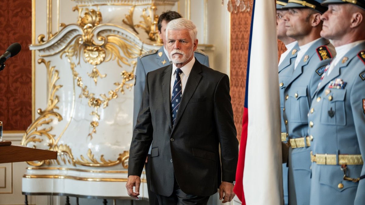 Prezident Petr Pavel jmenoval Miroslava Hlaváče novým náčelníkem generálního štábu Armády ČR (30.06.2026)