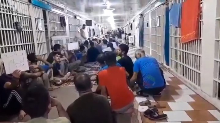 Vězni zahájili protestní hladovku