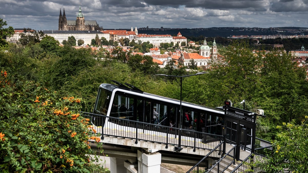 První den provozu nové lanové dráhy na pražském Petříně (22. září 2026)
