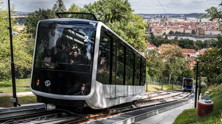První den provozu nové lanové dráhy na pražském Petříně (22. září 2026)